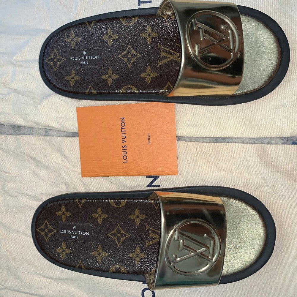 Like New! Louis Vuitton Leather & Monogram Sandals